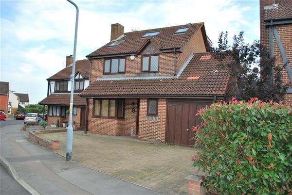 Timberdene Avenue, Barkingside