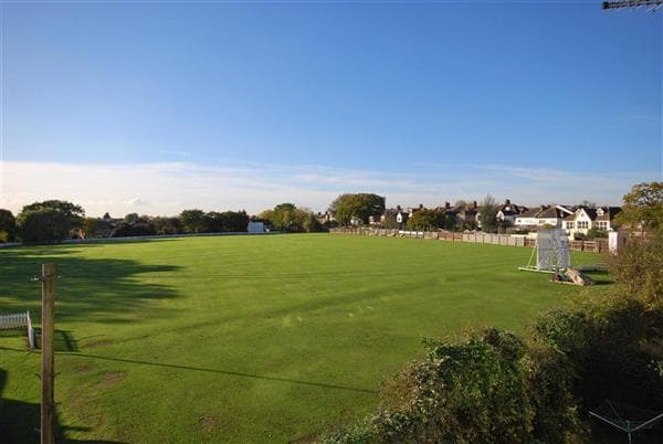 Woodedge Close, North Chingford